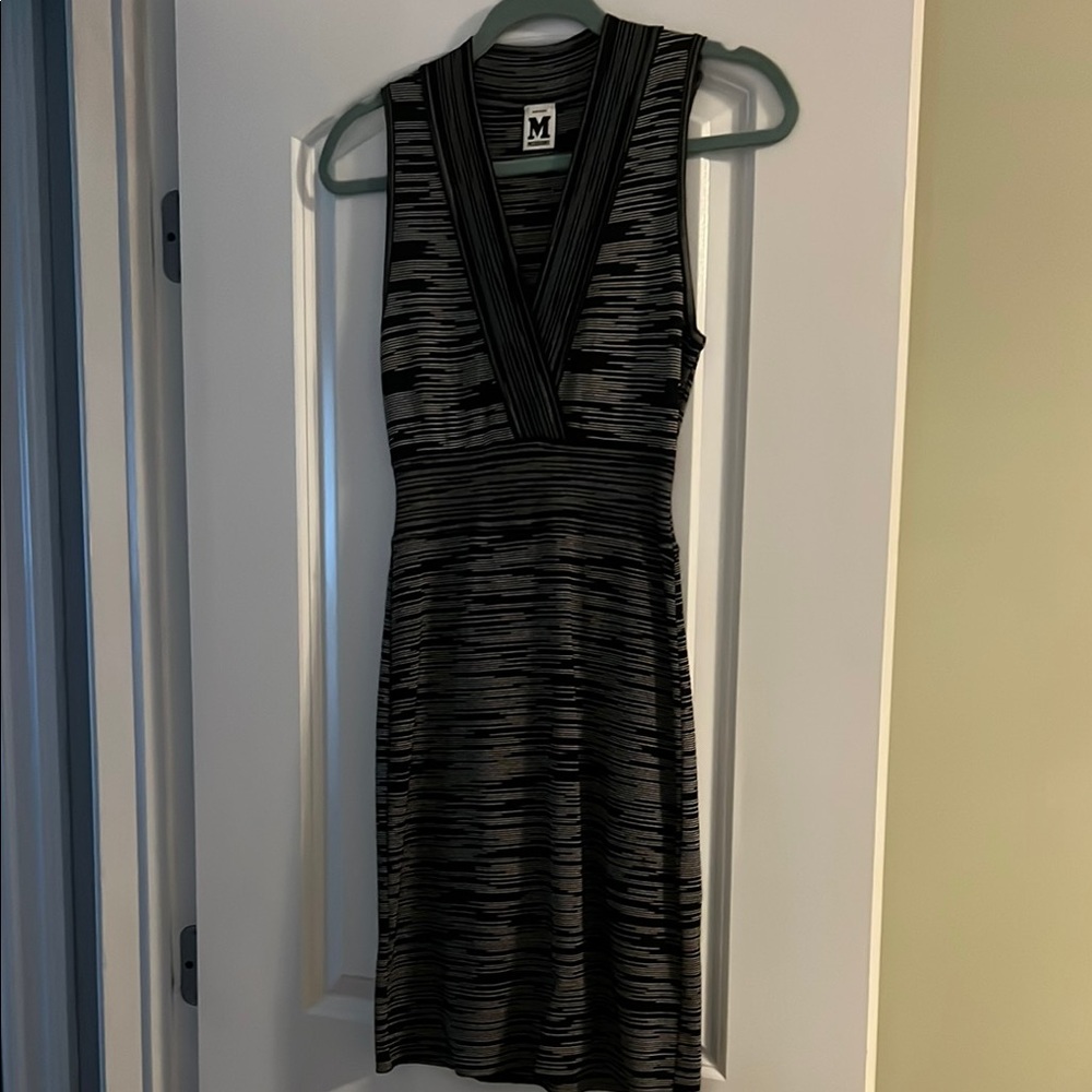 Missoni Black Sleeveless V-neck Sheath Midi Dress for Night Out